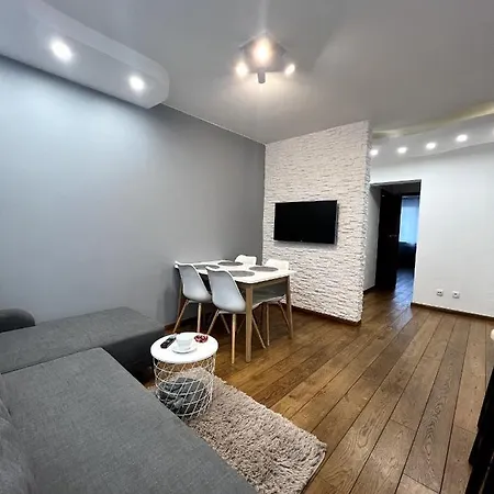 Tuwima 6 Apartment