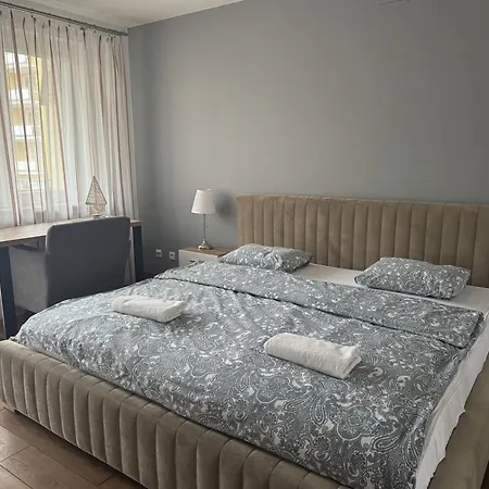 Lejlighed Tuwima 6 *